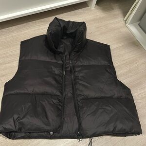 Cropped Black Puffer Vest